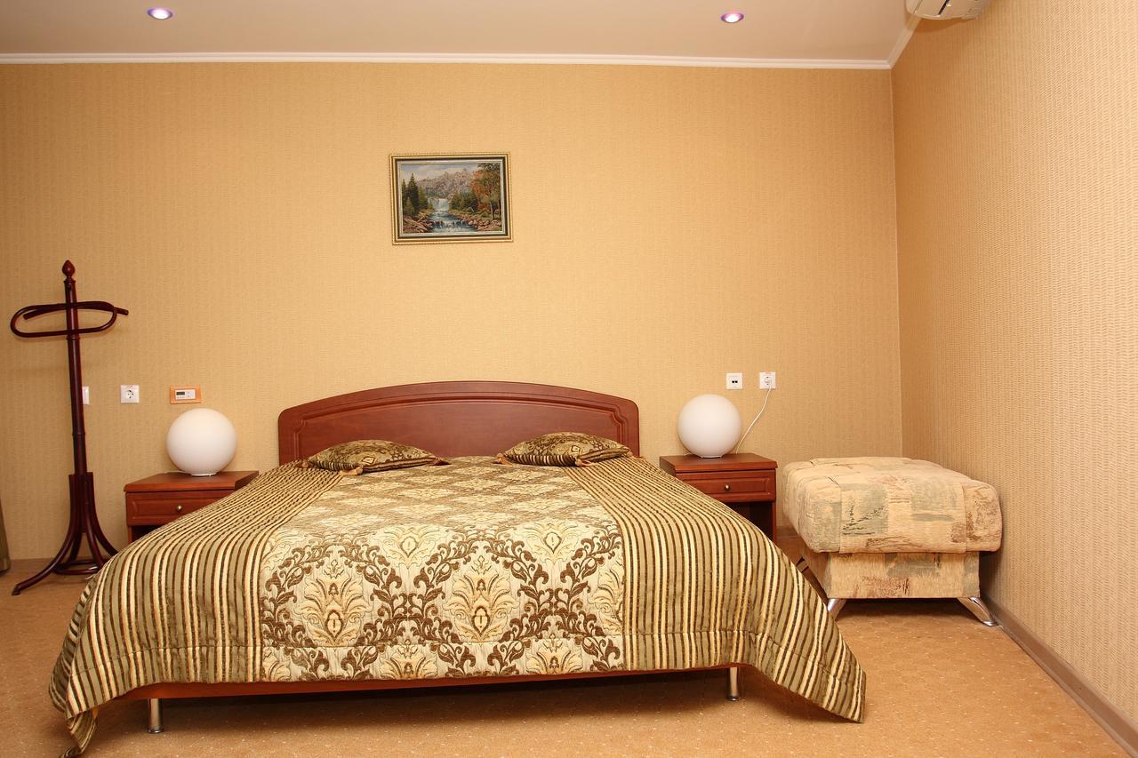 Slavinasport Hotel Zhlobin Extérieur photo