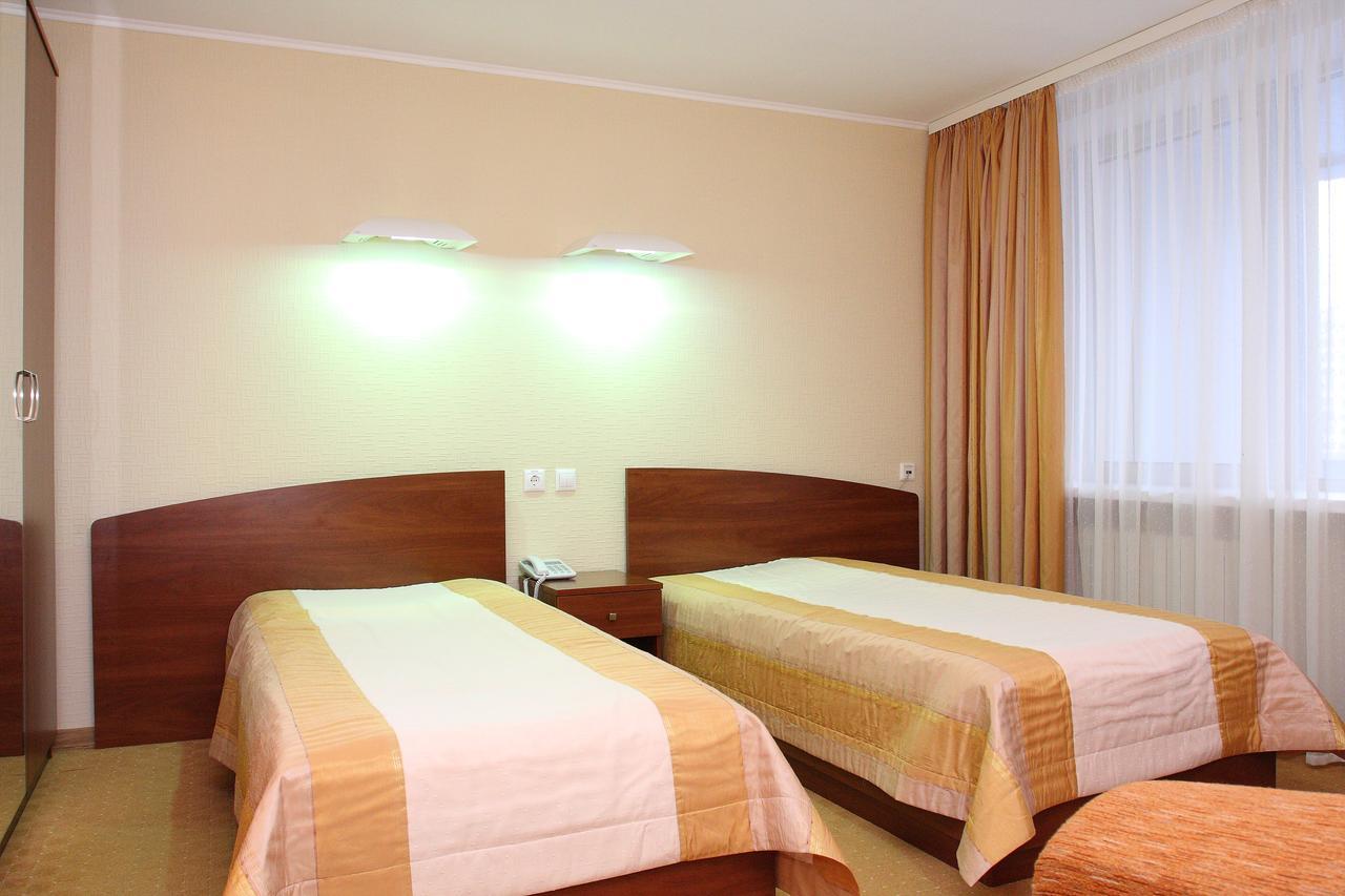 Slavinasport Hotel Zhlobin Extérieur photo