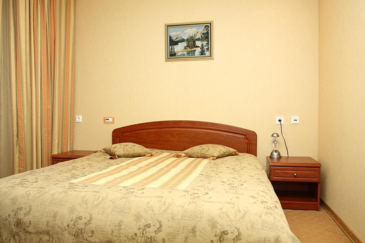 Slavinasport Hotel Zhlobin Extérieur photo